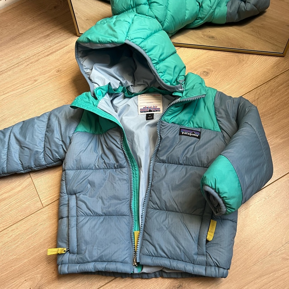 Patagonia Turquoise and Gray Puffer Jacket